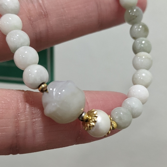 JADE🔥 Stretch Bracelet - Picture 4 of 11